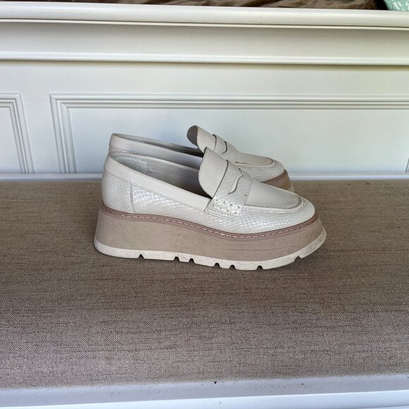 Women's DOLCE VIDA Platform Loafers, size 7 1/2 - Picture 1 of 7